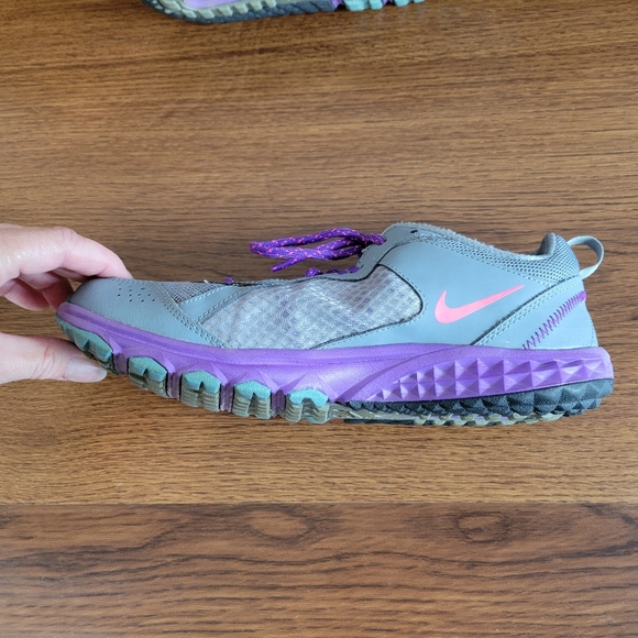 Nike Wild Trail Womens Running Shoes Size 9.5 - Picture 6 of 11